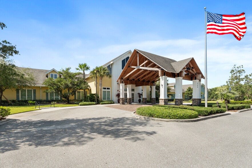 500 SE Indian St, Stuart, FL à vendre - Photo de l’immeuble – Image 2 sur 22
