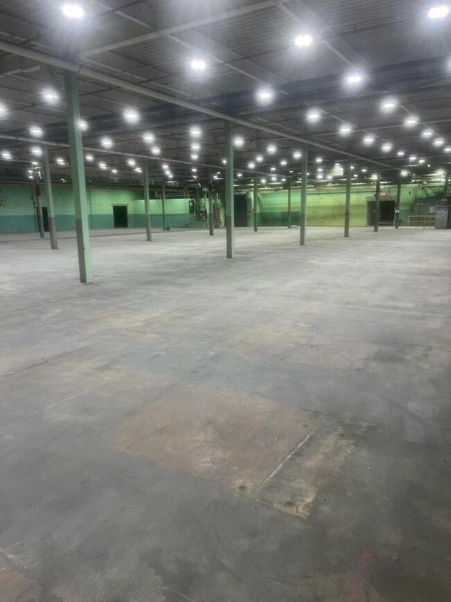 Plus de détails pour 456 Nordhoff Pl, Englewood, NJ - Industriel/Logistique à louer