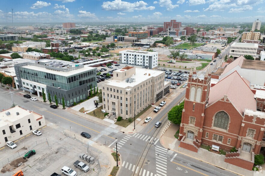 1141 N Robinson Ave, Oklahoma City, OK à louer - Aérien – Image 3 sur 15