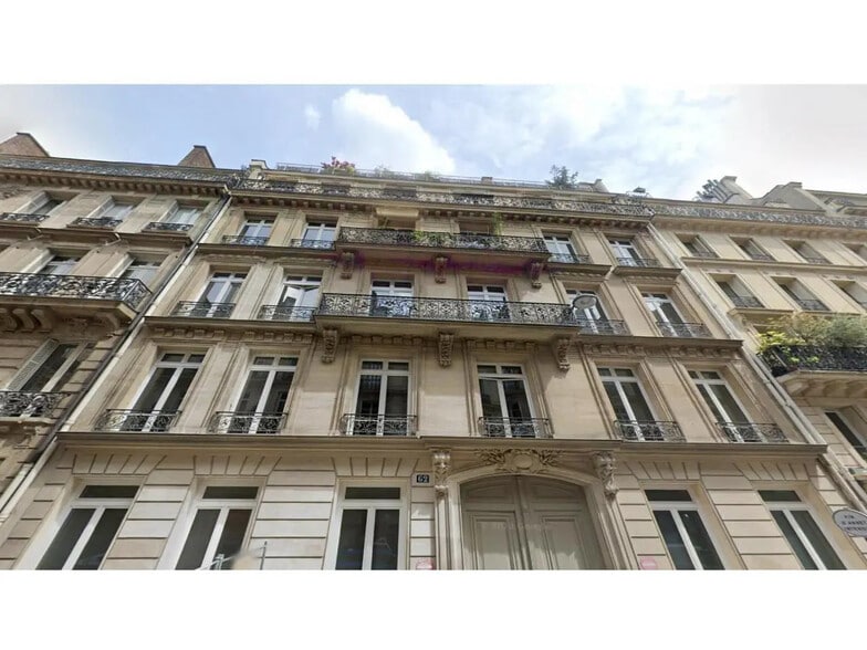 62 Rue De Miromesnil, Paris à louer - Photo de l’immeuble – Image 1 sur 17