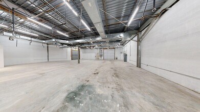 271-285 E Helen Rd, Palatine, IL à louer Photo intérieure– Image 2 sur 12