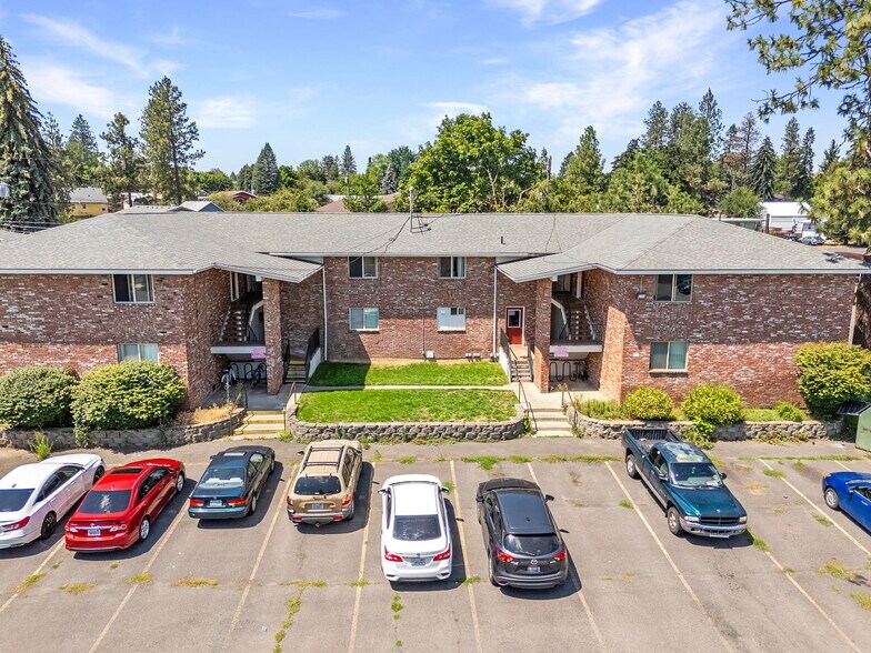 1306-1320 3rd St, Cheney, WA à vendre - Photo de l’immeuble – Image 1 sur 21