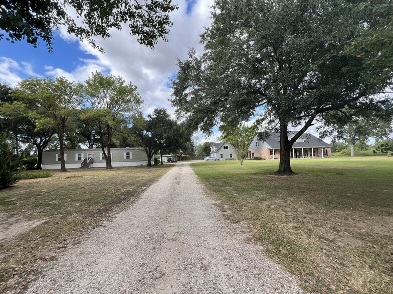 28150 Morton Rd, Katy, TX à vendre - Photo de l’immeuble – Image 3 sur 17