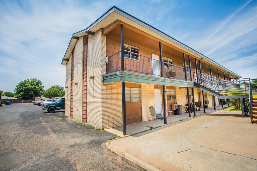 7410 Quaker Ave, Lubbock, TX à vendre - Photo de l’immeuble – Image 3 sur 46