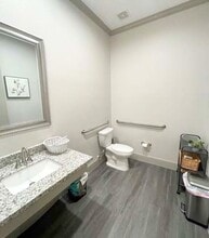 17138 N Eldridge Pky, Tomball, TX à louer Photo intérieure– Image 1 sur 9