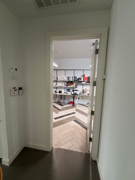 2323-2325 Fannin St, Houston, TX à louer - Photo de l’immeuble – Image 3 sur 8
