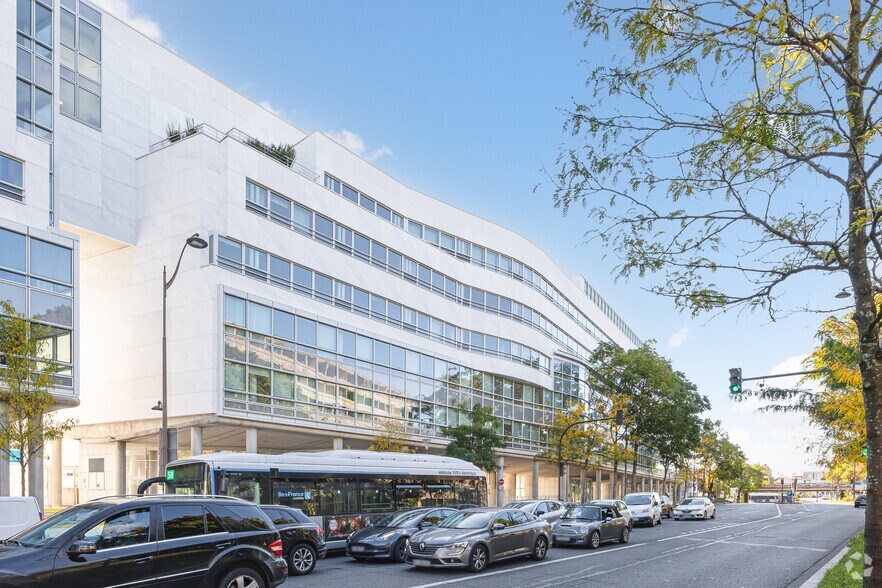 9-35 Avenue Pierre De Coubertin, Paris à louer - Photo de l’immeuble – Image 2 sur 10