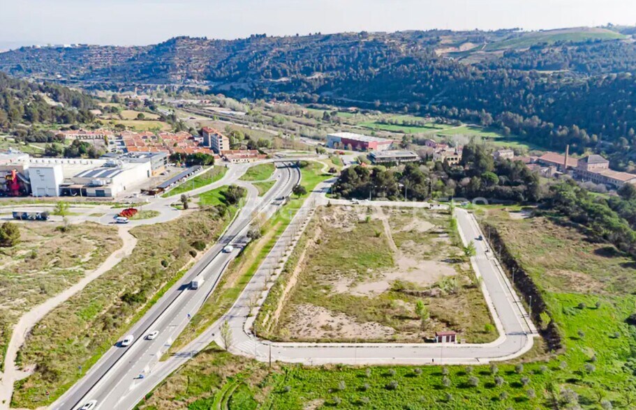 Terrain dans Manresa, Barcelona à vendre - Photo de l’immeuble – Image 2 sur 3