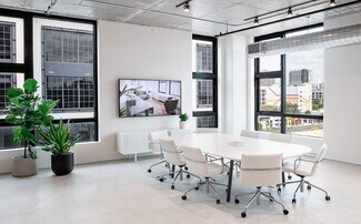 Plus de détails pour 222 NW 24th St, Miami, FL - Bureau à louer
