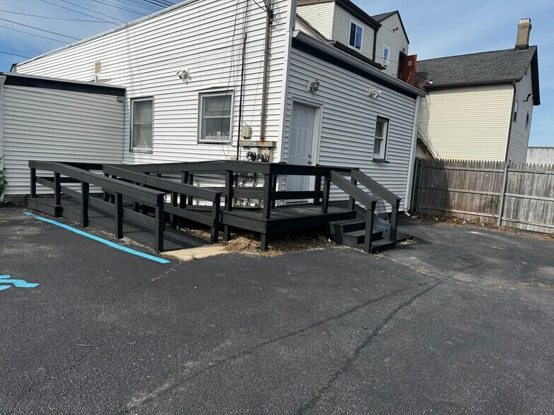 310 Broadway, Bethpage, NY à louer - Photo de l’immeuble – Image 3 sur 10