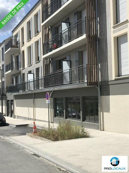 Local commercial dans Compiègne à vendre - Photo de l’immeuble – Image 2 sur 8