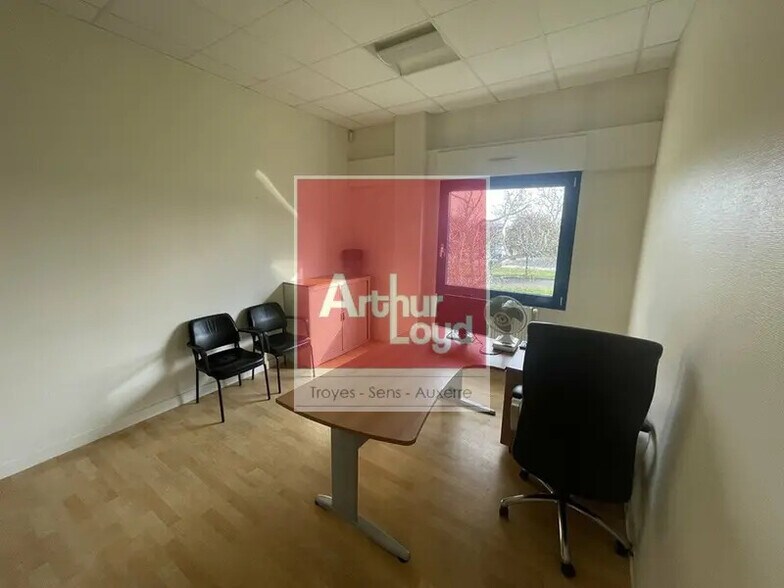 Local commercial dans Auxerre à louer - Photo intérieure – Image 3 sur 7