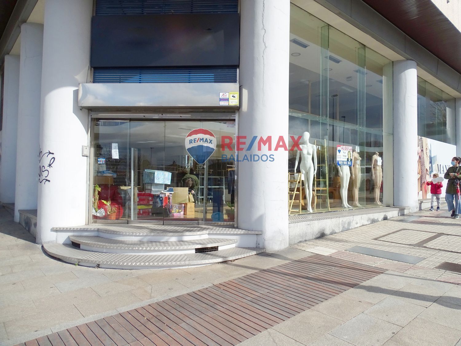 Local commercial dans Vigo, Pontevedra à louer Photo de l’immeuble– Image 1 sur 35