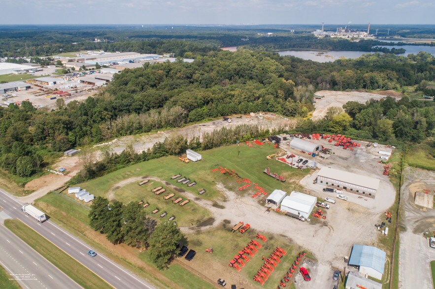 1610 W Hundred Rd, Chester, VA à louer - Photo principale – Image 1 sur 7