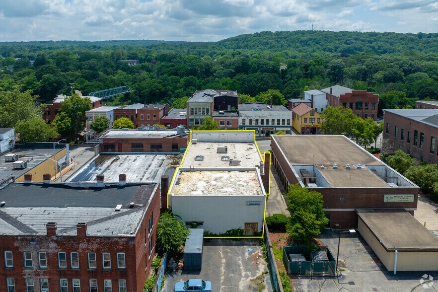 757 Main St, Willimantic, CT à vendre - Aérien – Image 3 sur 21