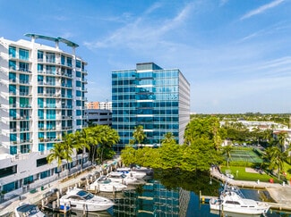 Plus de détails pour 18851 NE 29th Ave, Aventura, FL - Bureau, Bureau/Médical à louer