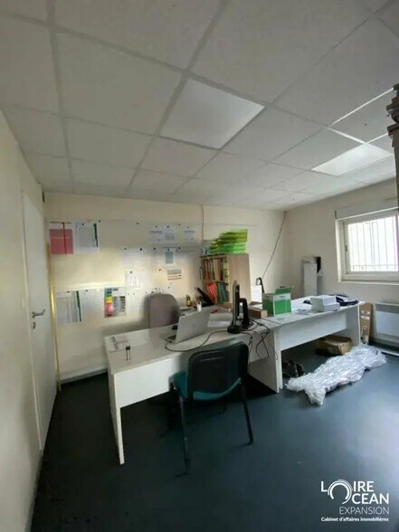 Bureau dans Nantes à vendre - Photo de l’immeuble – Image 1 sur 11