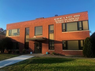 Plus de détails pour 576 Farmington Ave, Hartford, CT - Bureau à vendre