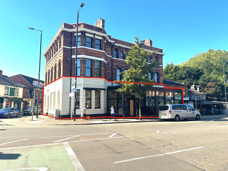 700 Wilmslow Rd, Manchester à louer - Photo de l’immeuble – Image 1 sur 1