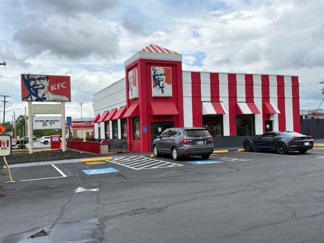 891 Cantrell Ave, Harrisonburg, VA à vendre - Photo de l’immeuble – Image 2 sur 5
