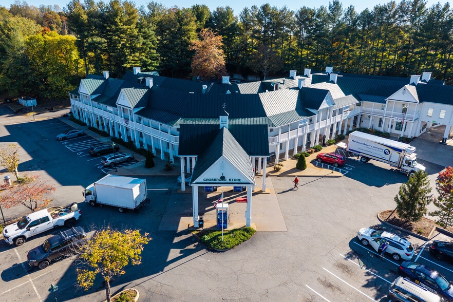 4916 Plank Rd, North Garden, VA à louer - Photo de l’immeuble – Image 2 sur 7