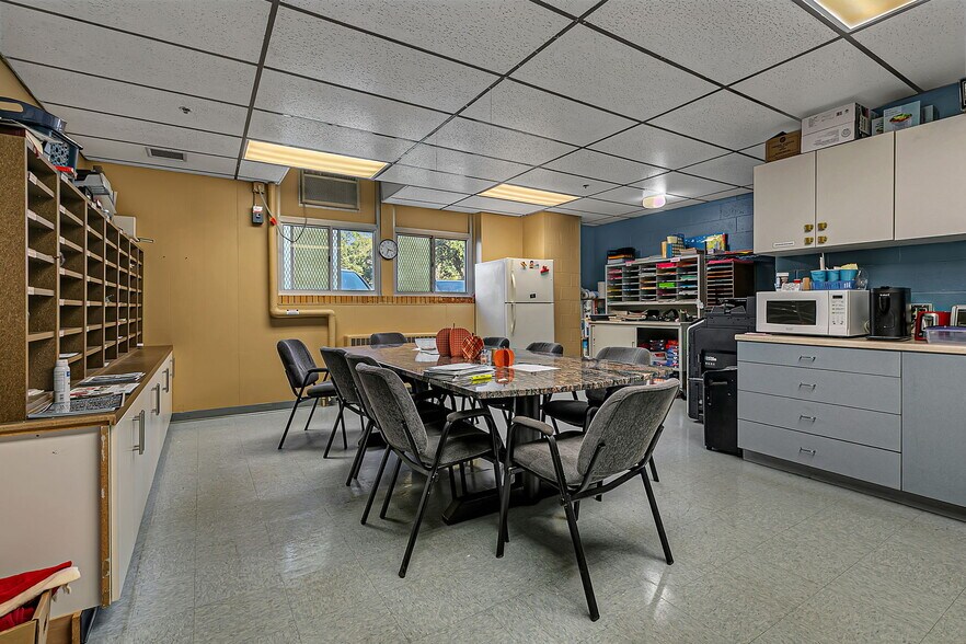 430 3rd Ave NE, Saint Cloud, MN à vendre - Photo de l’immeuble – Image 2 sur 41