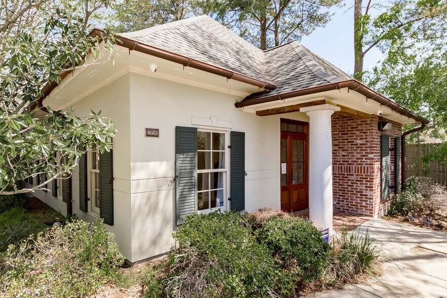 4603 Bluebonnet Blvd, Baton Rouge, LA à louer - Photo de l’immeuble – Image 2 sur 30