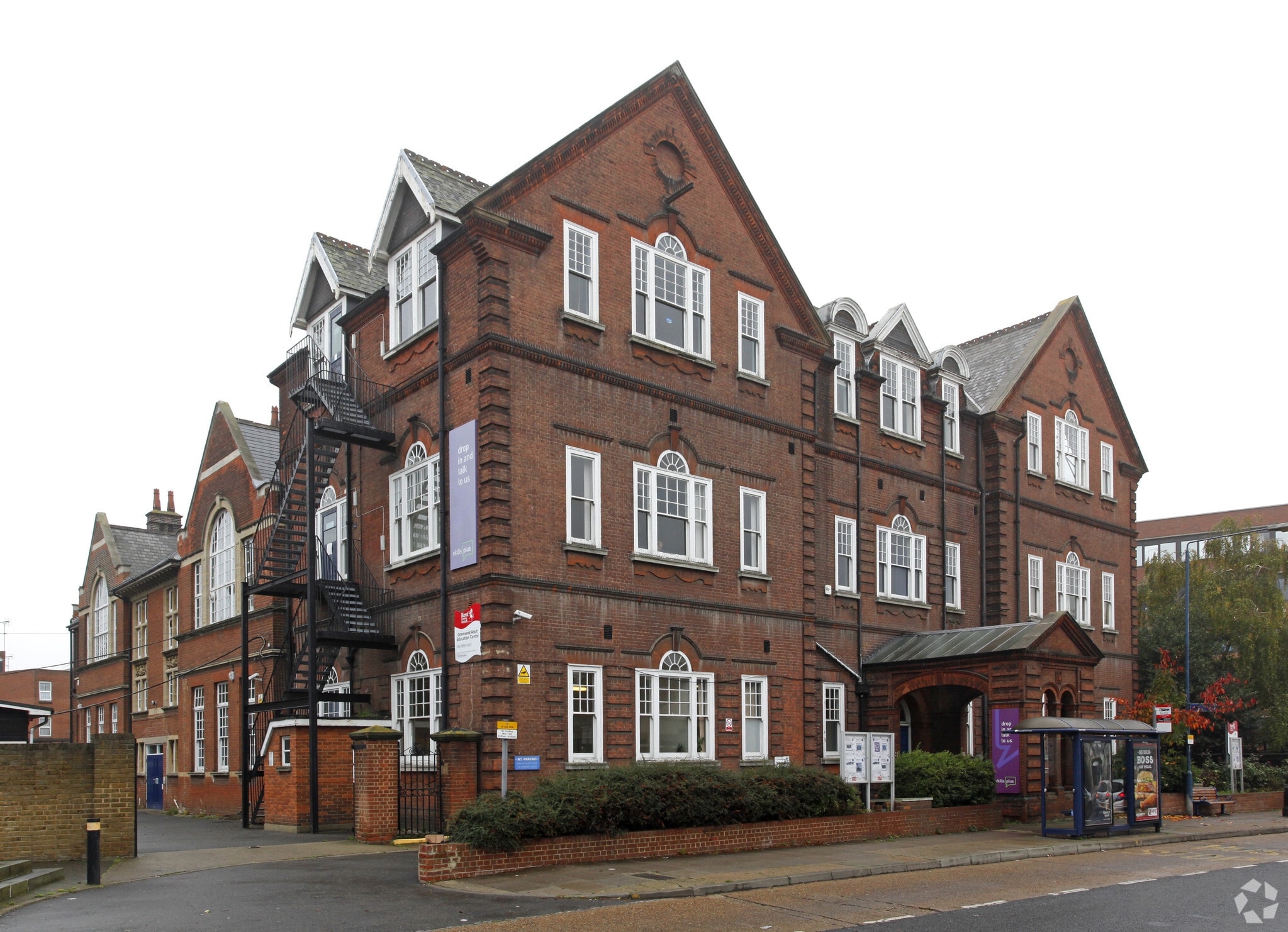 Darnley Rd, Gravesend à vendre Photo principale– Image 1 sur 35