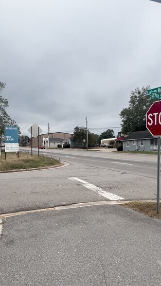 2701 Lurleen B Wallace Blvd, Northport, AL à louer - Vidéo sur l’annonce professionnelle – Image 2 sur 19