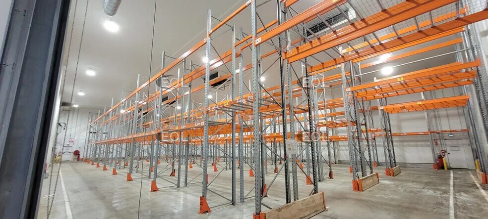 Industriel/Logistique dans Corbas à louer - Photo de l’immeuble – Image 3 sur 9