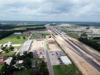 Plus de détails pour 22480-22606 Community Dr, New Caney, TX - Local commercial à louer