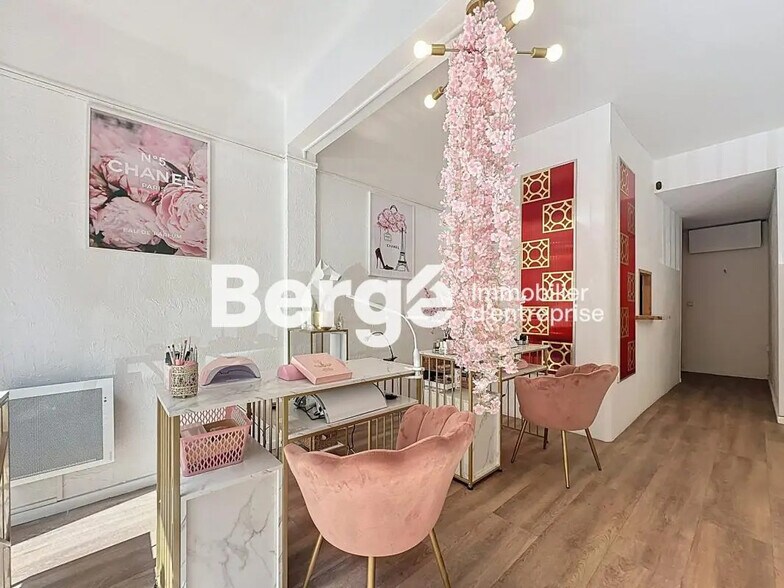 Local commercial dans Antibes à louer - Photo intérieure – Image 3 sur 6