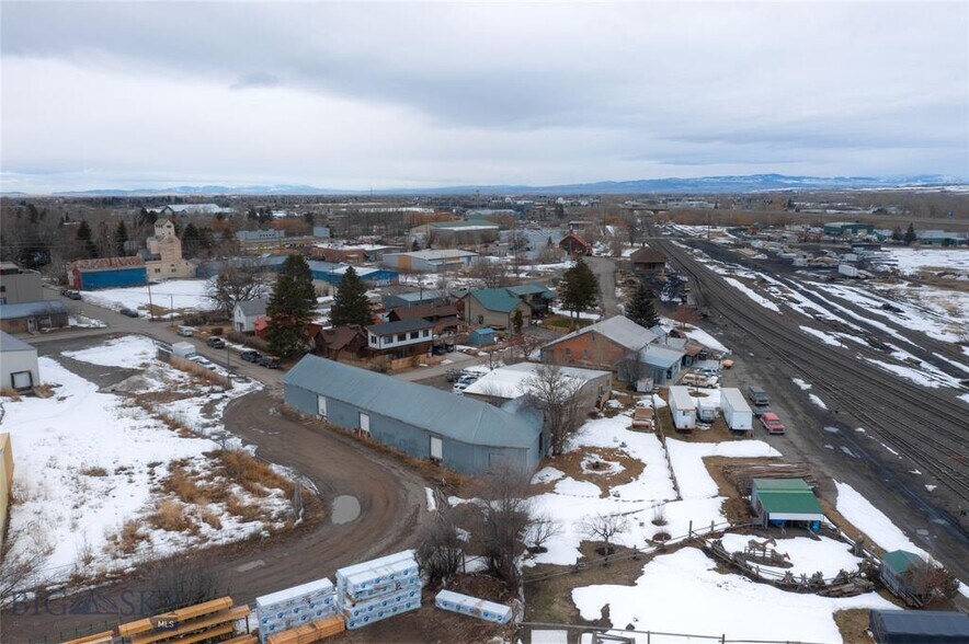 725 E Cottonwood St, Bozeman, MT à vendre - Photo de l’immeuble – Image 3 sur 7