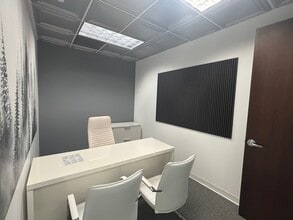 110 SE 6th St, Fort Lauderdale, FL à louer Photo intérieure– Image 1 sur 2