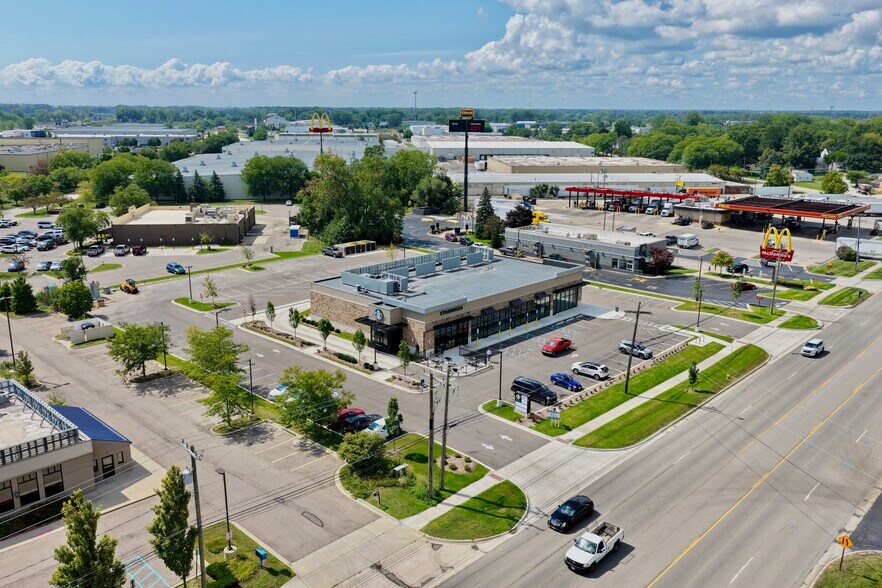 1224 N Dixie Hwy, Monroe, MI à louer - Photo de l’immeuble – Image 3 sur 9