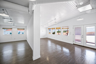 321 Santa Monica Blvd, Santa Monica, CA à louer Photo intérieure– Image 2 sur 8
