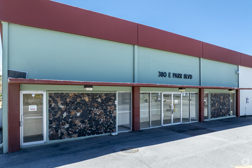 380 Parr Blvd, Reno, NV à louer - Photo de l’immeuble – Image 3 sur 6