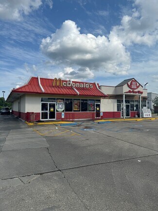 Plus de détails pour 13496 Highway 73, Geismar, LA - Local commercial à louer