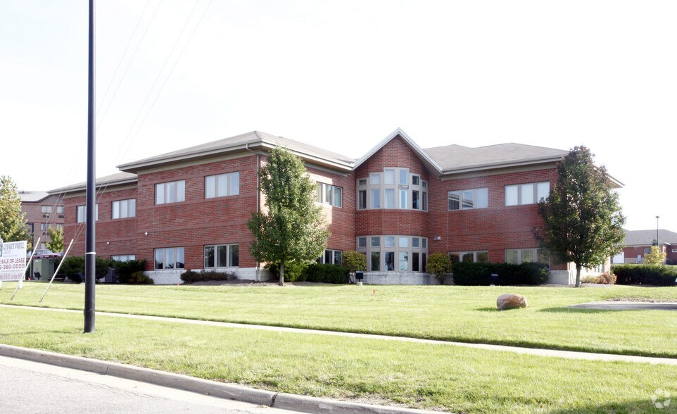 9150 Market Square Dr, Streetsboro, OH à louer - Photo de l’immeuble – Image 3 sur 15