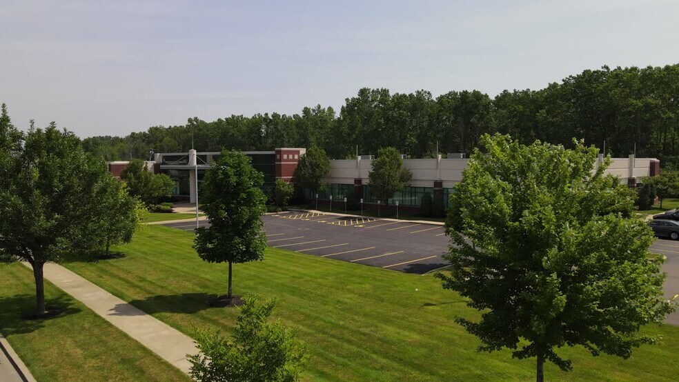 540 CrossPoint Pky, Getzville, NY à louer - Vidéo sur l’annonce professionnelle – Image 2 sur 34
