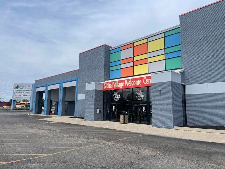 4213-4279 Lafayette Rd, Indianapolis, IN à louer - Photo de l’immeuble – Image 1 sur 3