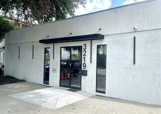 Plus de détails pour 3219 Mercer St, Houston, TX - Bureau, Local commercial à louer