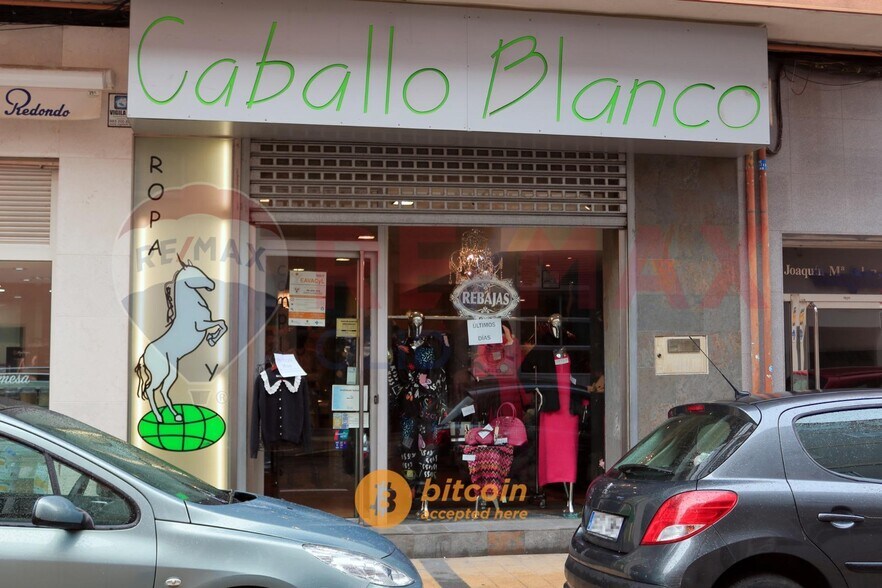 Local commercial dans Valladolid, Valladolid à vendre - Photo de l’immeuble – Image 3 sur 22
