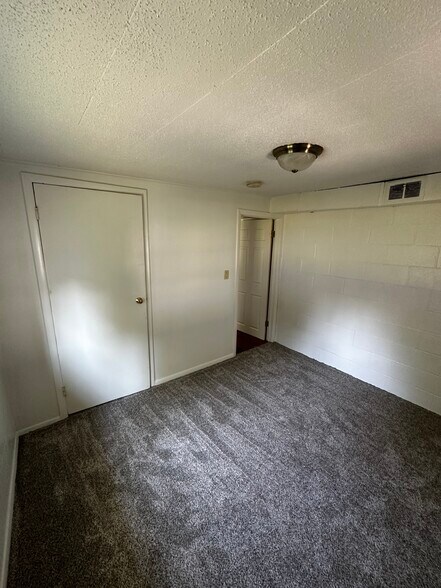 1355 3rd Ave, Marion, IA à vendre - Photo de l’immeuble – Image 2 sur 11