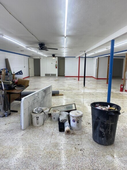 204 W Veterans Memorial Hwy, Blanchard, OK à vendre - Photo de l’immeuble – Image 3 sur 12