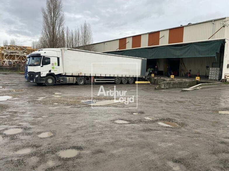 Local d'activités dans Brétigny-sur-Orge à vendre - Photo de l’immeuble – Image 1 sur 7