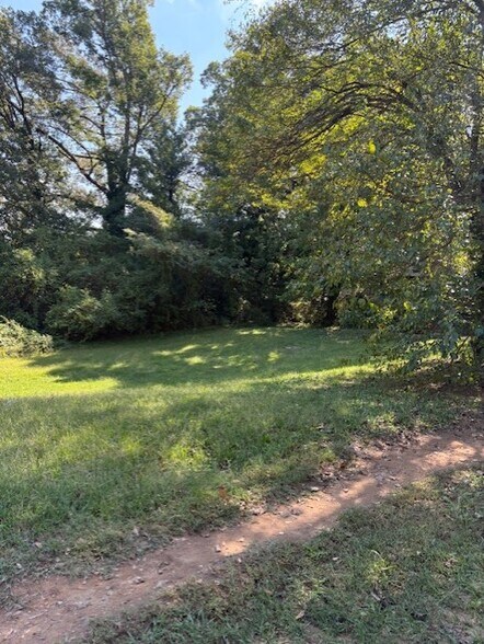 2812 Sylvan Rd, Atlanta, GA à vendre - Photo de l’immeuble – Image 3 sur 4