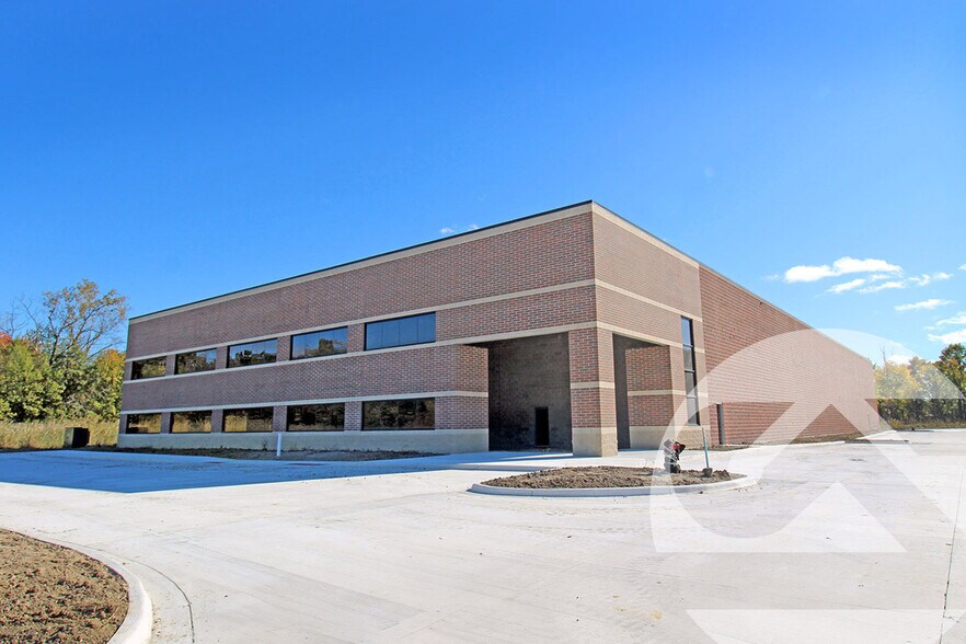 41721 Haggerty Cir, Canton, MI à louer - Photo de l’immeuble – Image 1 sur 1