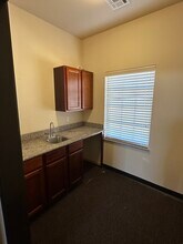 10404 Vineyard Blvd, Oklahoma City, OK à louer Photo intérieure– Image 2 sur 3