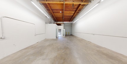 2300 Walnut Ave, Signal Hill, CA à louer Photo de l’immeuble– Image 1 sur 4